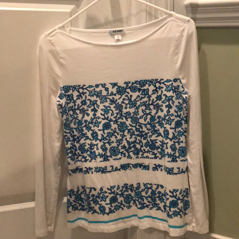 Old Navy Long Sleeve Tee